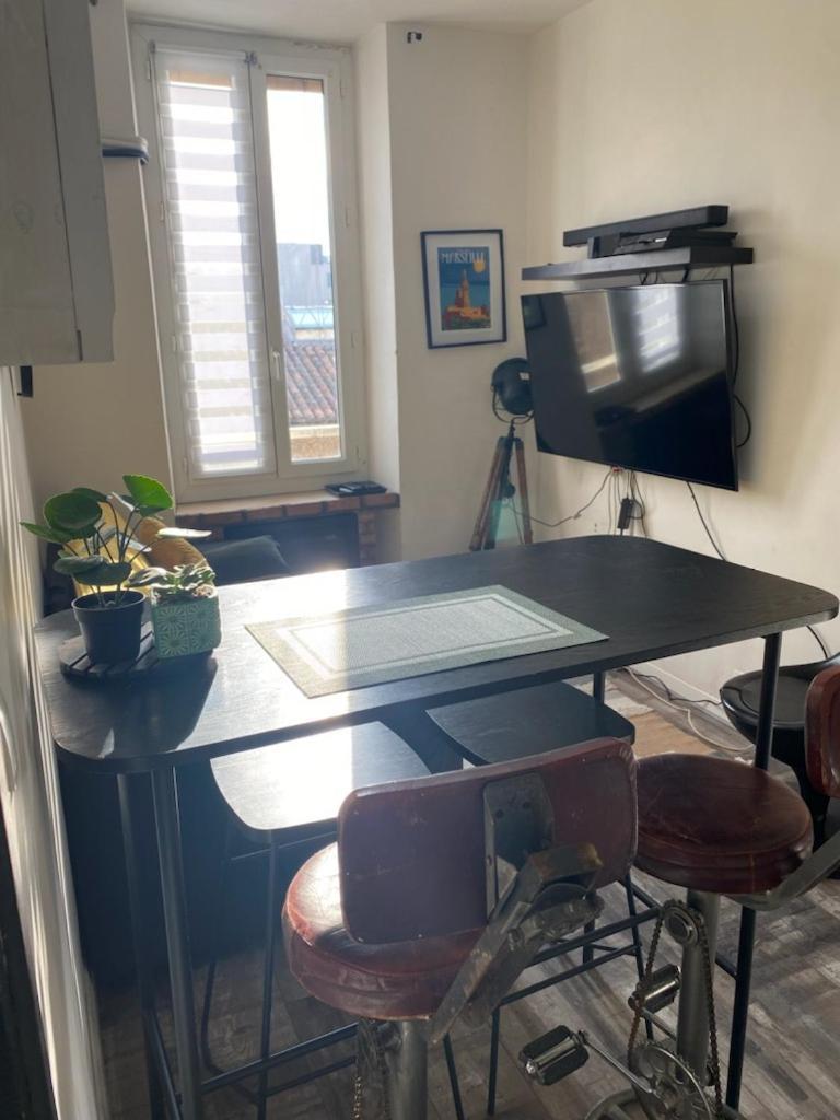 Ferienwohnung T2 La Joliette Sur Notre Dame Marseilles Exterior foto